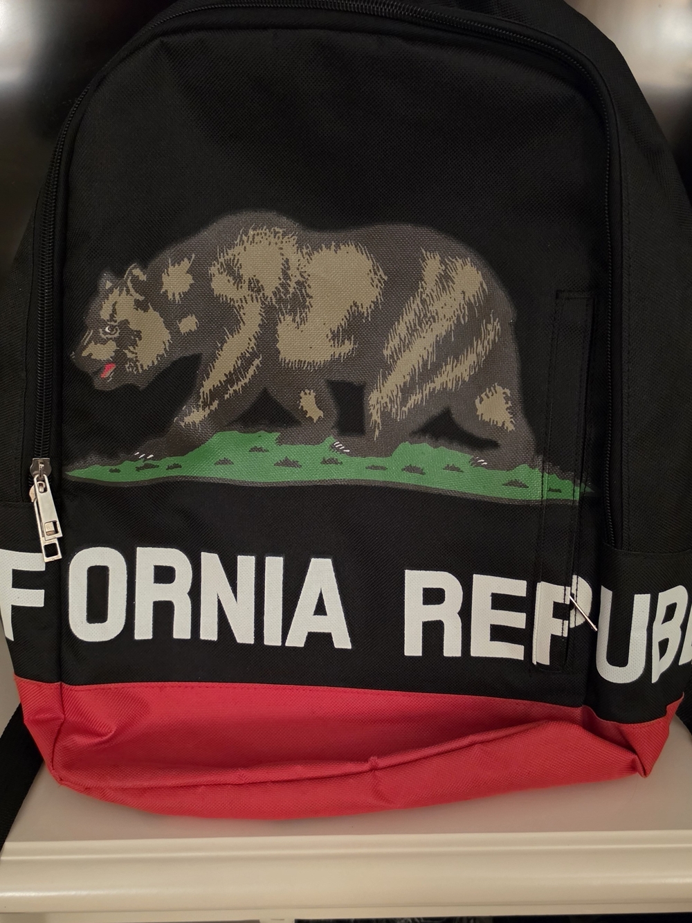 California Republic Bear Graphic Men's Backpack - Black & Red